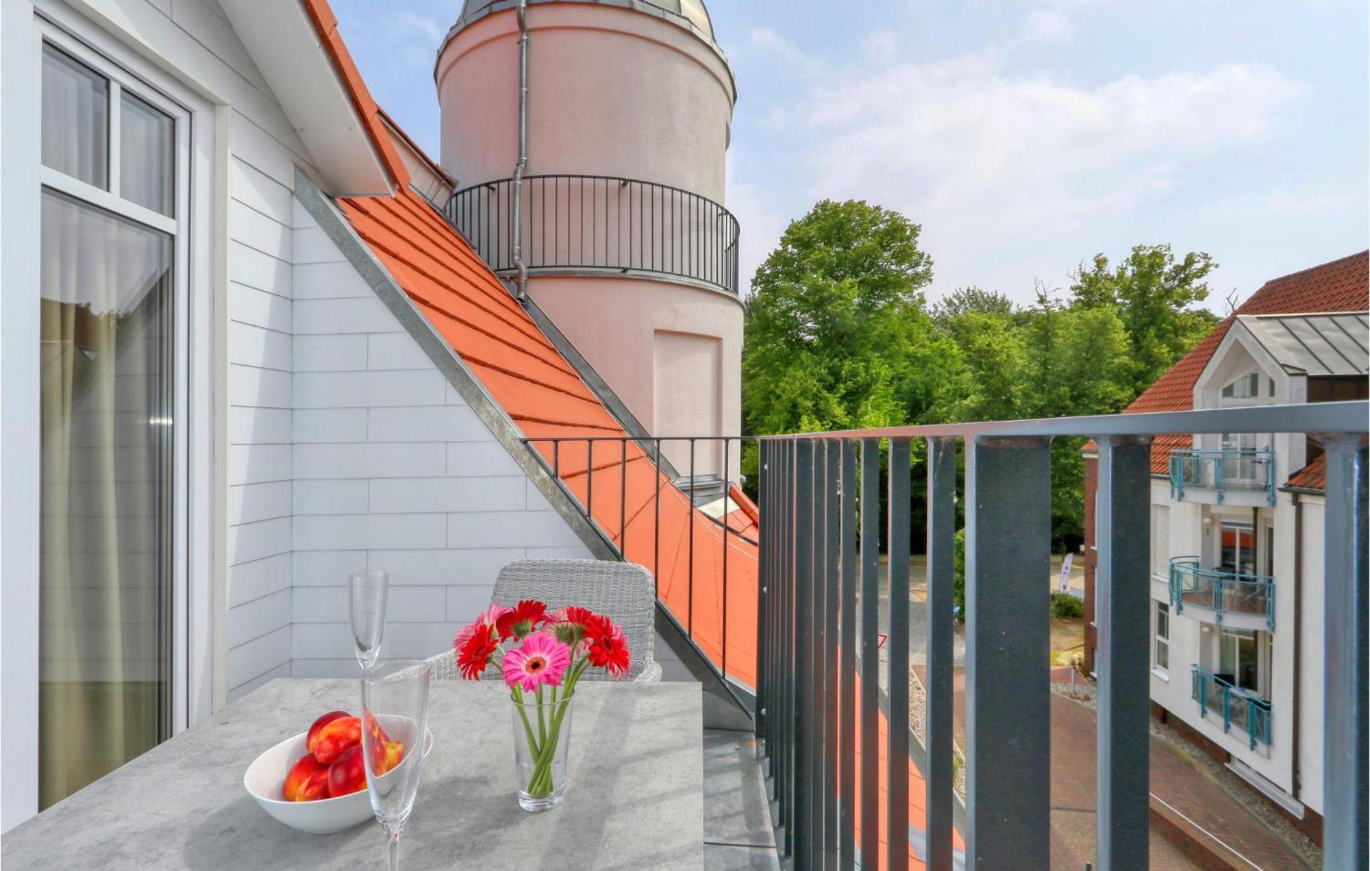 Nice apartment in Ostseebad Boltenhagen with 1 Bedrooms, Sauna&WiFi Buitenkant foto